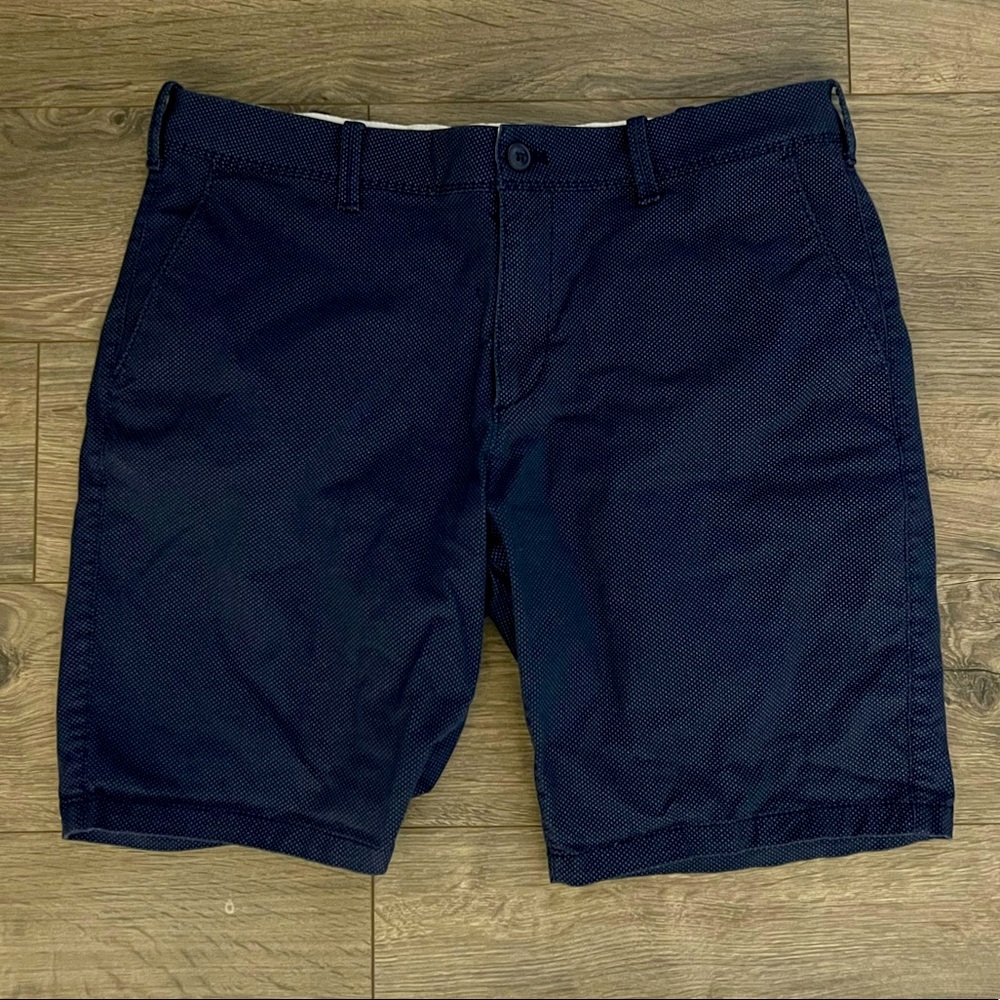 Express Men’s Polka Dot Navy Flat Front Shorts